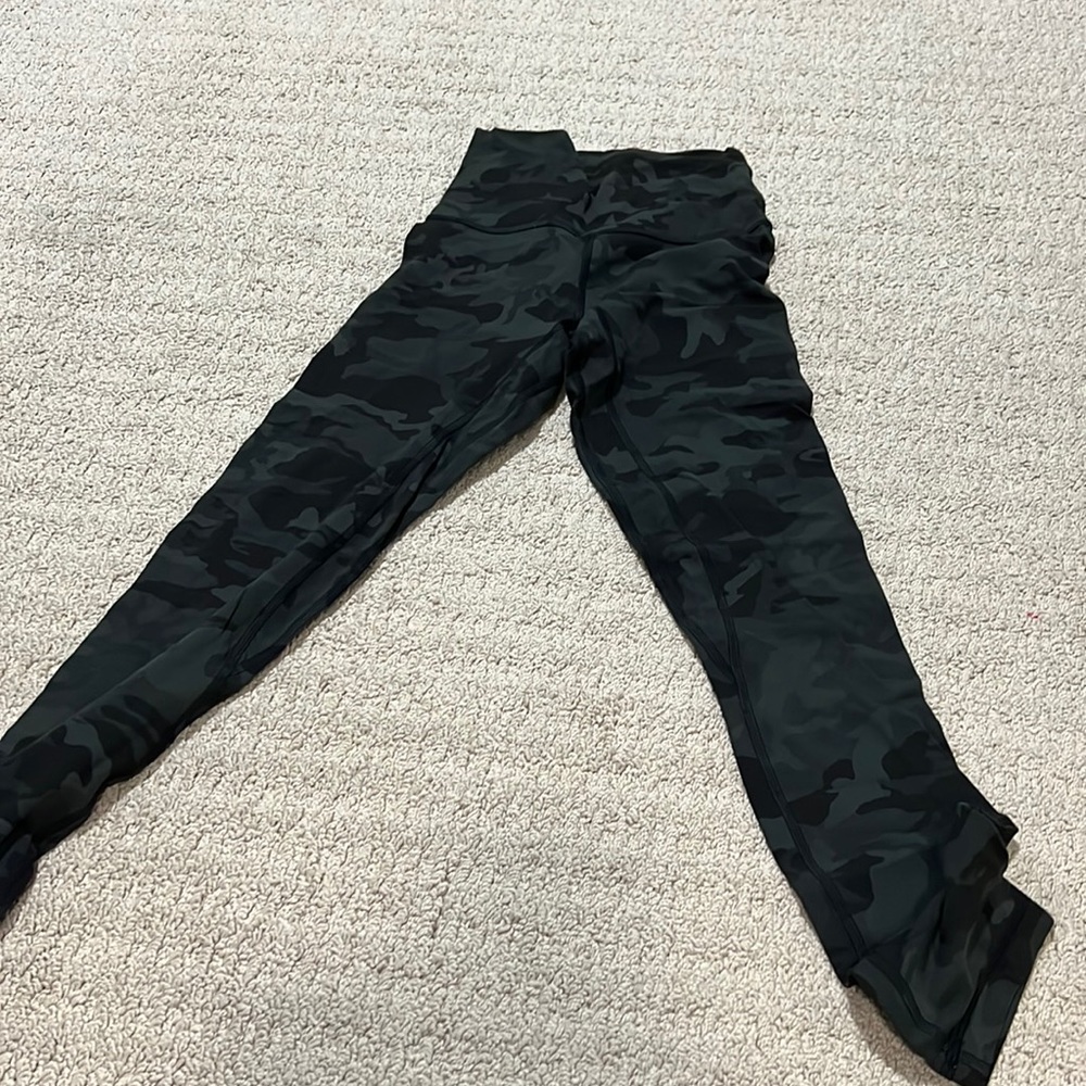 Camo lulu leggings